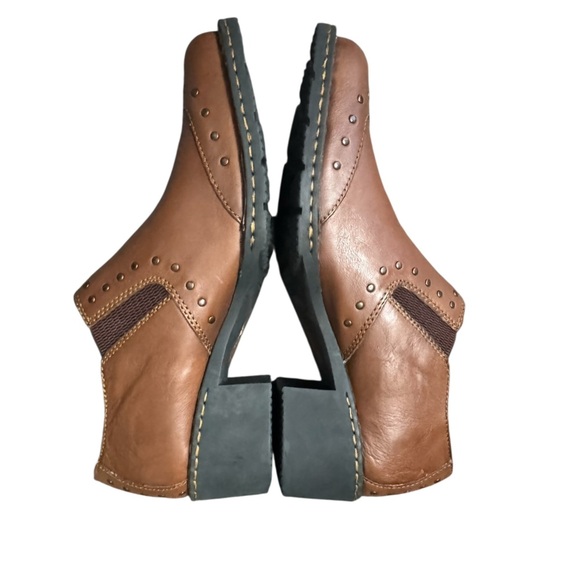 Born Brown Leather Studded Western Bootie Size 9 1/2 - Picture 3 of 6